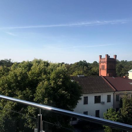 Apartament Julia スキェルニェヴィツェ エクステリア 写真